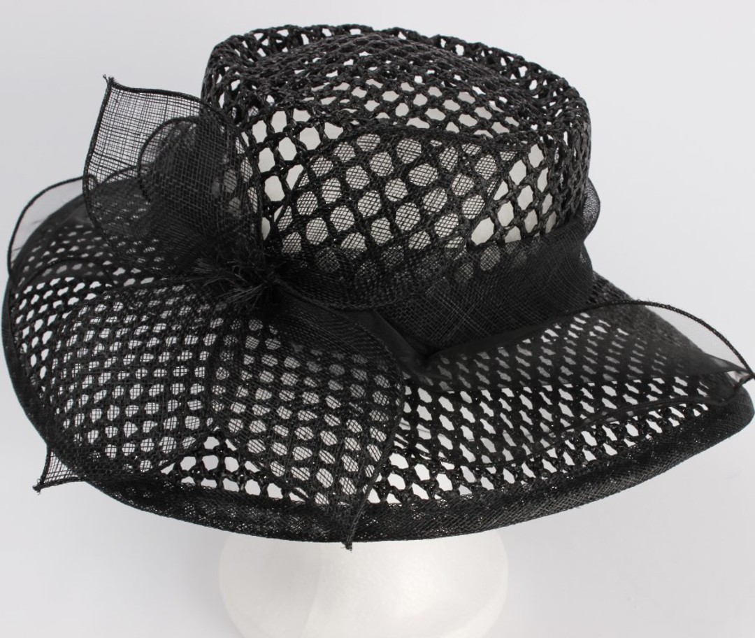 Woven hat with organza and sinamay flower and trim black Style:HS/1369 image 0